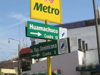 Se�ales de trafico avenida Huamachuco -
                        avenida Republica Dominicana