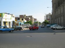 Avenida
Huamachuco, imagen de la calle con la fachada de
la iglesia Avenida Huamachuco, imagen de la calle con
la fachada de la iglesia