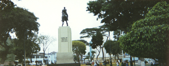 Cacerespark, Denkmal von Caceres