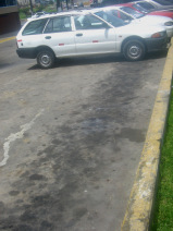 Miraflores, Malecon Cisneros: Parkplatz mit
                        vielen �lflecken