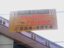 Miraflores, Malec�n 28 de Julio, casa no.
                        385: La placa de aviso peligro de tocar el
                        filamento porque de otra manera va ser alarme