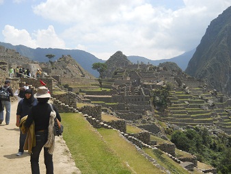 Machu Picchu con el mirdaor peque�o
                    Huchuypicchu (peque�o)