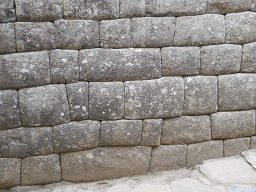 Machu Picchu, Inkazimmer: Nahaufnahme der Mauer der Schlafnische 3