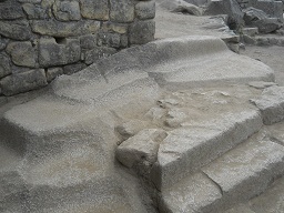 Machu Picchu, der Aufstieg zum Sonnentor: Treppen aus einem St�ck 3