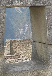 Tempel zu den 3 Fenstern: Die Aussicht durch die Fenster 4