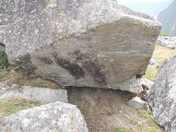 Der grosse Steinbruch von Machu Picchu: Stein mit flachen, geschnittenen Fl�chen - Nahaufnahme