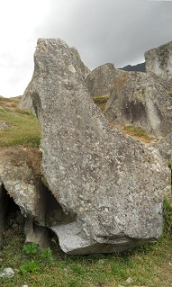 Der grosse Steinbruch von Machu Picchu: Grosser, gescnittener Stein mit flacher Fl�che