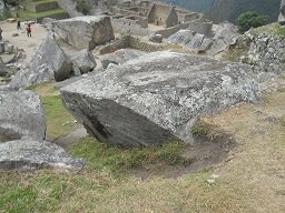 Der grosse Steinbruch von Machu Picchu: Grosse Steine mit Schnittfl�chen