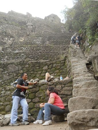 Weiler Huaynapicchu, die Treppe f�r den Abstieg, Panoramafoto