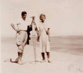 Maria Reiche with Paul Kosok measuring
lines of Nasca, 1940s Maria Reiche with
Paul Kosok measuring lines of Nasca, 1940s