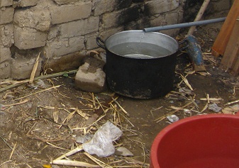 Para llenar una olla con agua se tiene
                          que esperar al menos 5 minutos
