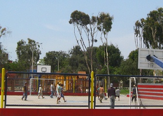 Parque San Estéban,
cancha estadio 01, primer plano Parque San Estéban, cancha estadio 01,
primer plano