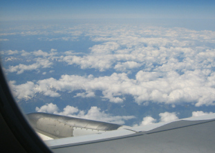 Grosse Wolkenl�cher