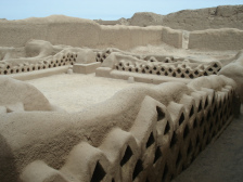 Cultura Chim�, la ciudadela de barro
                            Chan Chan