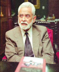 Jos�
                Antonio del Busto, retrato