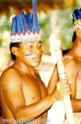 Ind�genas de la selva del Per�, saben
                            mucho de lo que los blancos con su
                            "civilizaci�n" no tienen ninguna
                            idea.