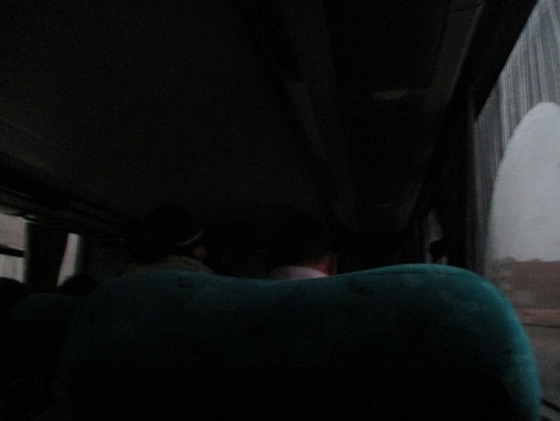 Sitze im Bus von "Las
                Brisas"