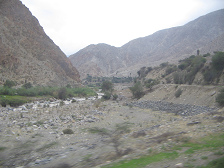 Sicht ins enge Pisco-Tal (02)