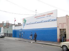 Terminal der Busfirma
Caracol an der Avenida Chavez 1644 in Breña in
Lima, Nahaufnahme Terminal der Busfirma Caracol an der
Avenida Chavez 1644 in Breña in Lima,
Nahaufnahme