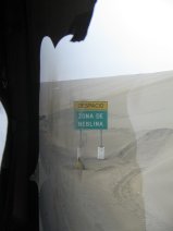 Panamericana, placa de advertencia
"Zona de neblina" Panamericana, placa de advertencia
"Zona de neblina"