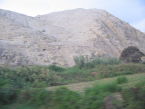 Panamericana, Region Trujillo, Felder und
                        W�stenberge (03)