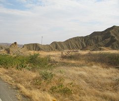 Panamericana Norte zwischen Zorritos und
                      Mancora, W�stenberg und seine Ausl�ufer