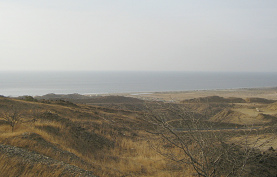 Panamericana Norte zwischen Mancora und
                        Piura, Sicht aufs Meer in der Abendsonne