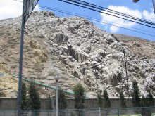 Monta�a de caliza, primer plano (01)