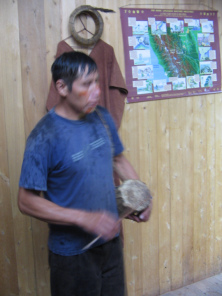 Francisco mit Trommel 01