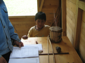 Josue trommelt
